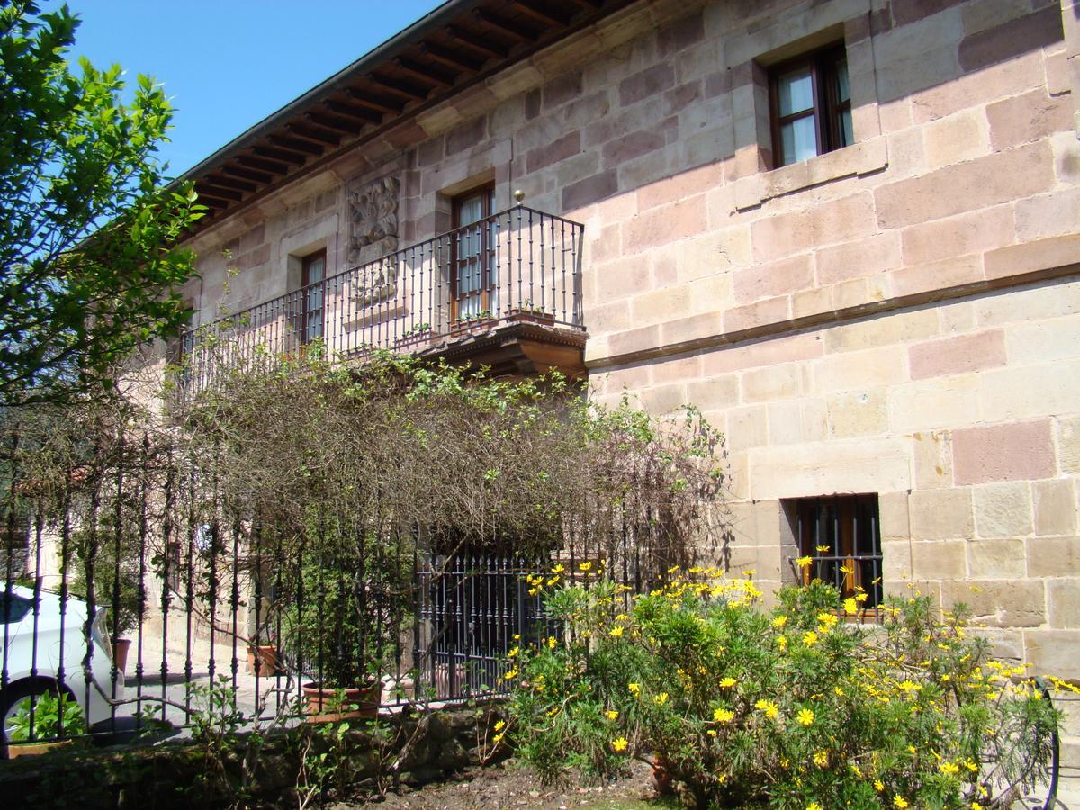 Casona De La Salceda Konuk evi Treceño Dış mekan fotoğraf